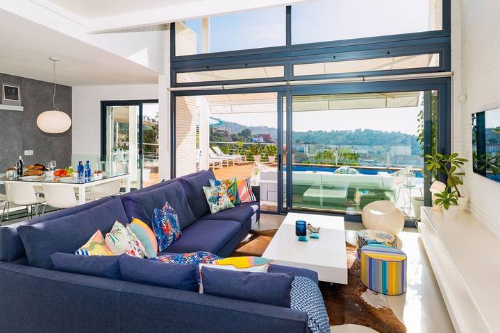 Casa rural para 12 personas, con terraza y jardín, Se admiten mascotas en Sitges - 3