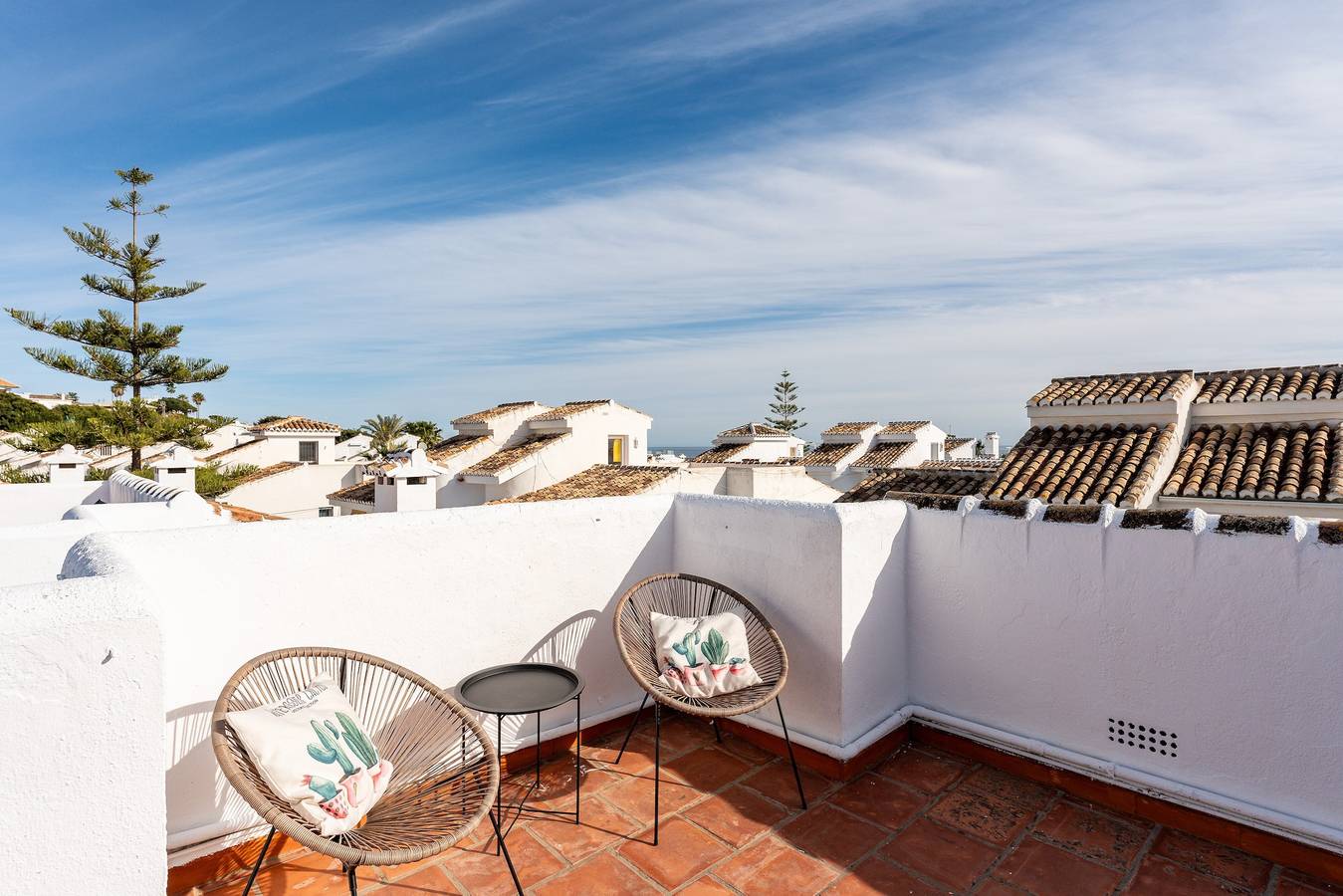 Apartamento 'La Cala Mijas Playa Club' con vistas al mar, Wi-Fi y aire acondicionado. in La Cala de Mijas, Mijas