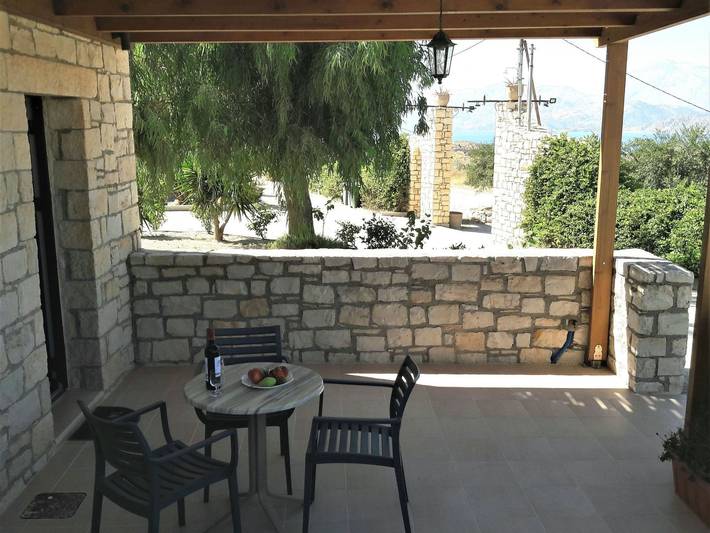 Bungalow für 2 Personen, mit Pool und Garten auf Kreta - 2