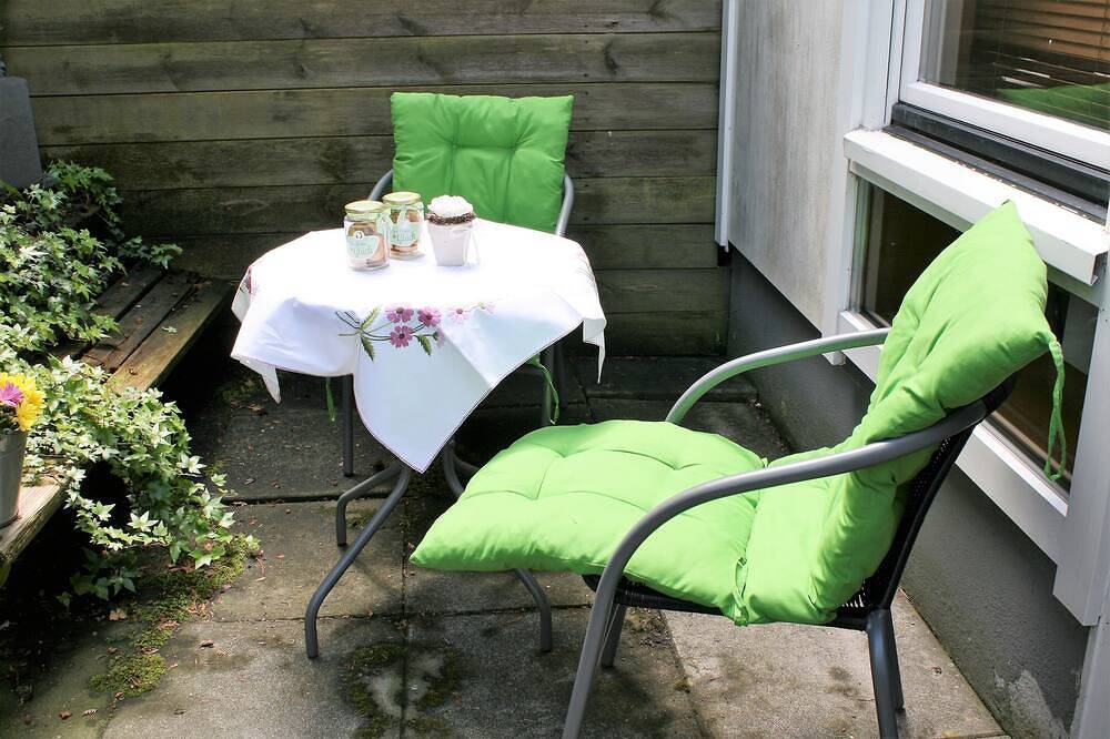 Ganze Wohnung, Gemütliches großzügiges Apartment in Höhr-Grenzhausen, Westerwald