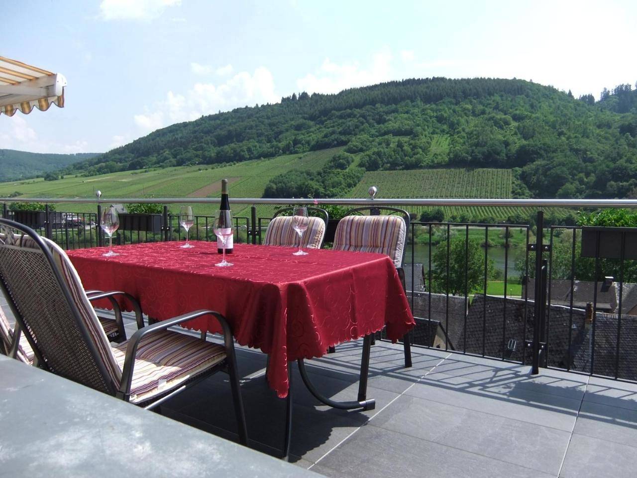 Ganze Wohnung, Ferienwohnung Morgen in Valwig, Cochem-Zell