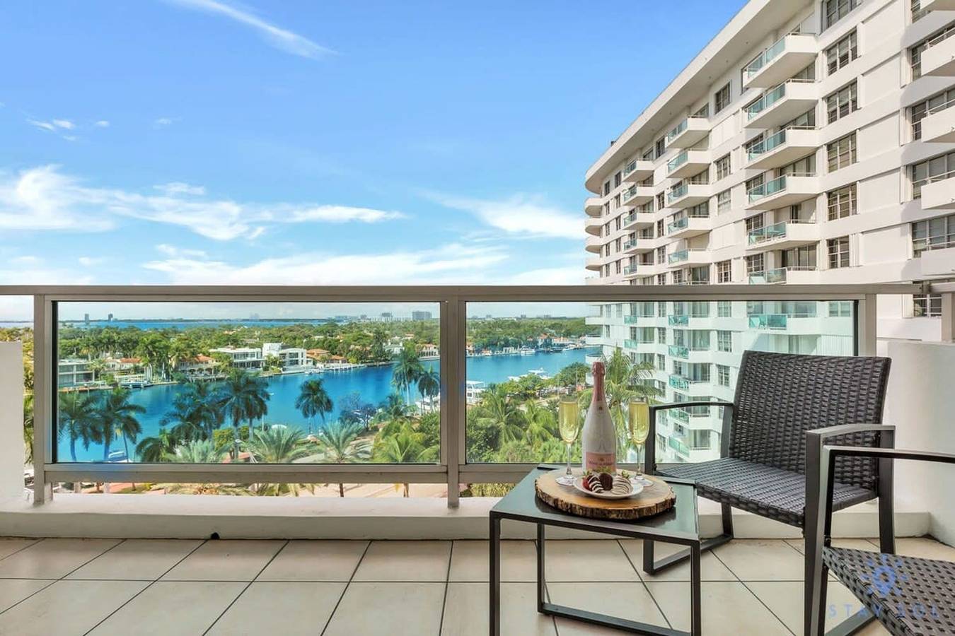 Appartamento intero, Bayfront View and Balcony Beachfront in Miami Beach, Florida
