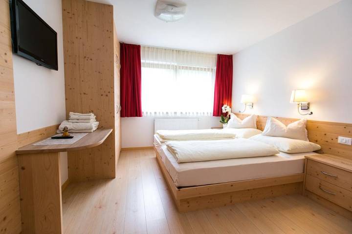 Ferienwohnung für 7 Personen, mit Terrasse und Garten sowie Ausblick in La Villa - 3