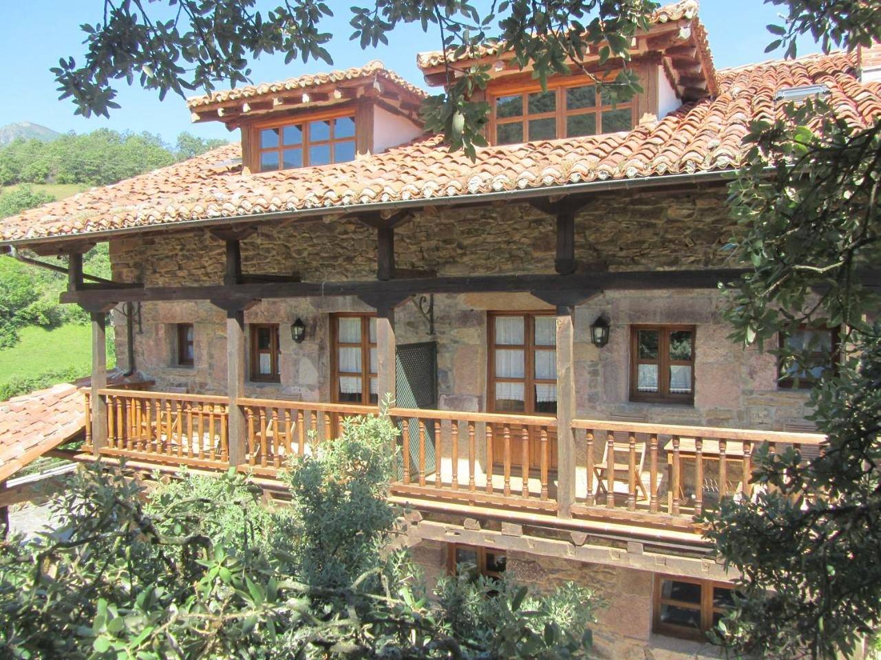 La Casa De Las Arcas in Vega de Liébana, Cordillera Cantábrica