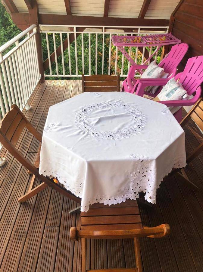 Gîte pour 3 personnes, avec vue et piscine ainsi que bassin pour enfant et terrasse, animaux acceptés dans Église catholique de Sainte-Anne - 4