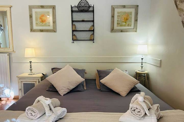 Location de vacances pour 2 personnes, avec sauna ainsi que balcon et jacuzzi à Anduze - 2