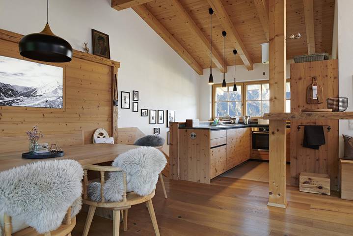 Ganze Ferienwohnung, Einzigartiges Chalet für 8 Personen mit Kamin in Reith im Alpbachtal, Kaisergebirge