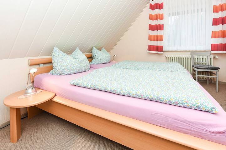 Ferienwohnung für 4 Personen, mit Terrasse und Garten in Moorweg - 3