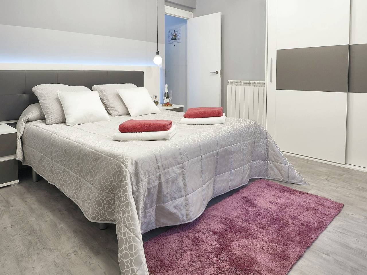 Ganze Wohnung, Komfortables Apartment in León – 55 m² + Balkon in León, Cordillera Cantábrica