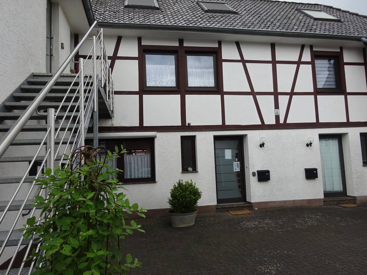 Ganze Ferienwohnung, Ferienhaus Fuchsbau - mit Terrasse bis 6 Pers in Schleiden, Rureifel (Nordrhein-westfalen)