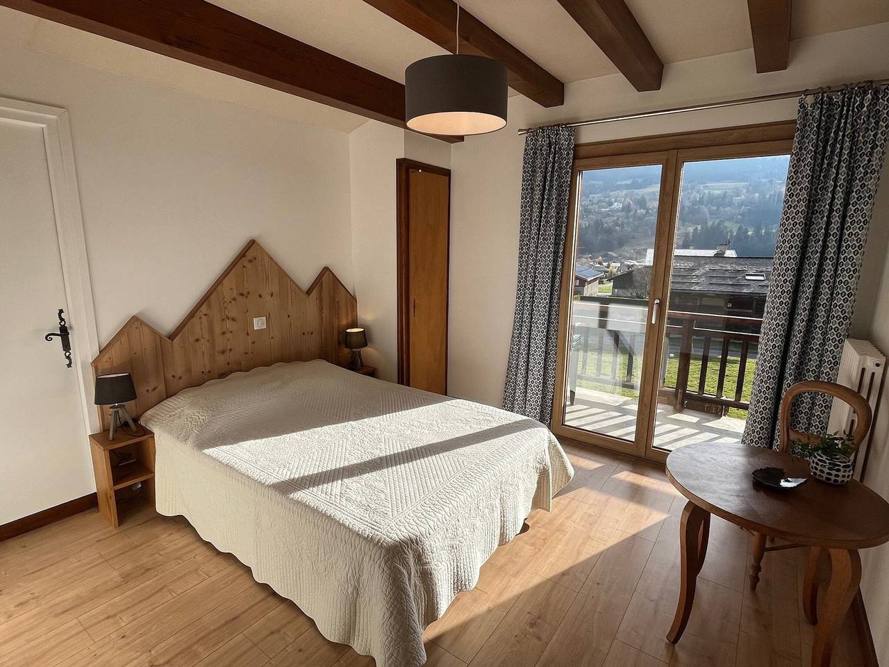 Appartement entier, Appartement 3 chambres - Megeve, proche pistes de ski, parking, Wifi in Megève, Pays du Mont-Blanc