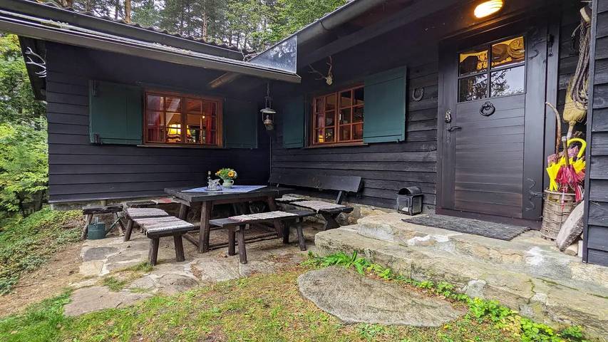 Ferienhaus für 7 Personen, mit Sauna und Garten