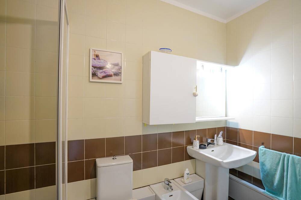 Appartamento intero, Grazioso appartamento con 2 camere da. in Lavagna, Comune di Lavagna