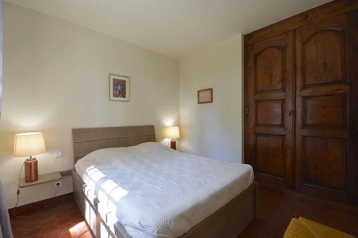 Location de vacances pour 4 personnes, avec terrasse et jardin à Mornas - 2