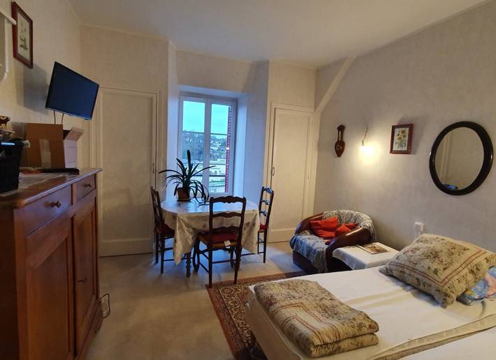 Gîte pour 2 personnes, avec vue sur le lac dans Orne - 2