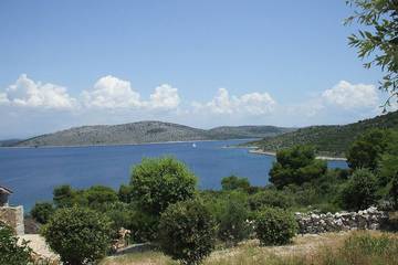 Maison d’hôte pour 2 personnes, avec piscine et jardin à Šibenik