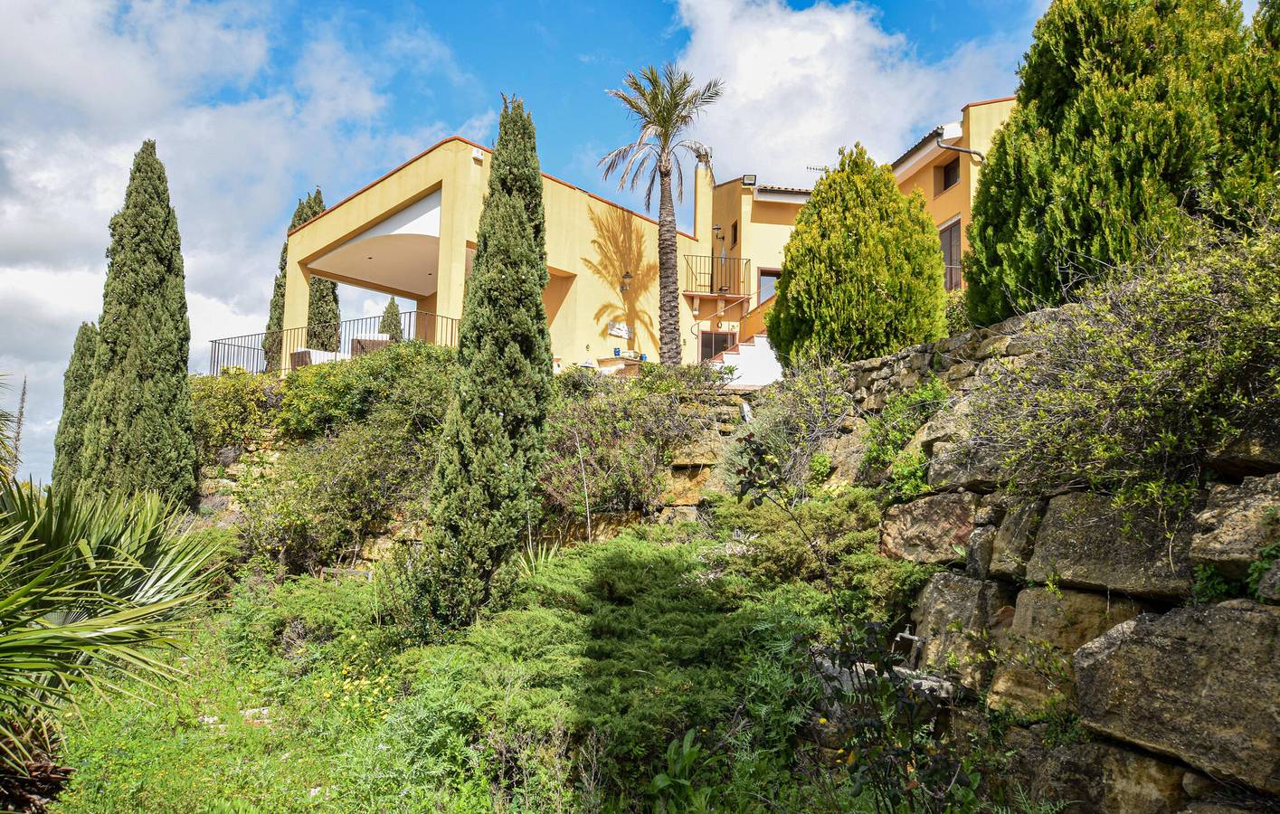 Apartamento con vistas al mar, WiFi, aire acondicionado, aparcamiento y jardín in Sciacca, Provincia de Agrigento