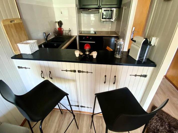 Gîte pour 4 personnes, avec balcon, adapté aux familles dans Office De Tourisme De Chatel - 4