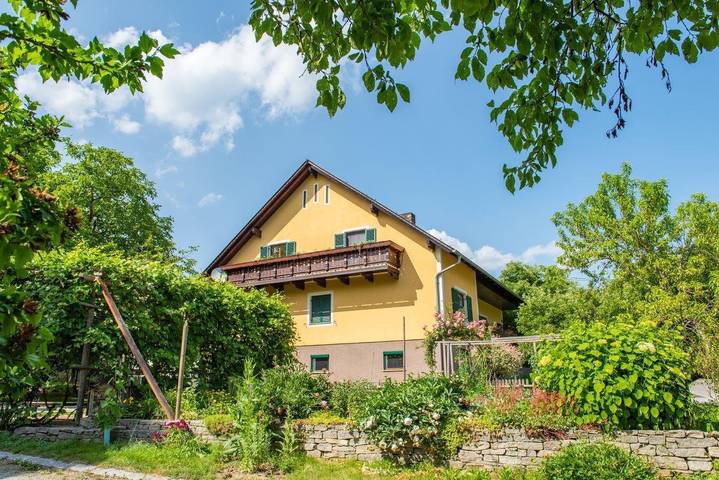 Bauernhof für 5 Personen, mit Balkon und Garten in der Oststeiermark