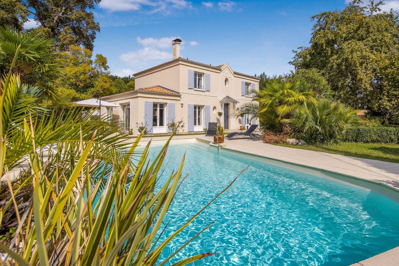 Bed and Breakfast för 4 Personer med trädgård in Blanquefort, Bordeaux region