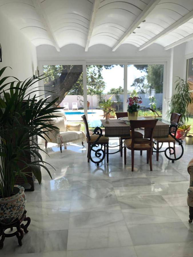 Chalet para 5 personas, con jardín además de piscina y vistas en Aljarafe - 3