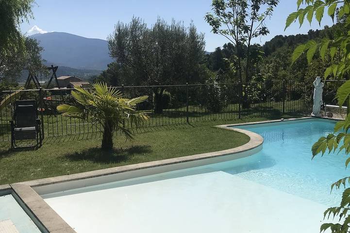 Location de vacances pour 8 personnes, avec jacuzzi et jardin à Crestet - 3