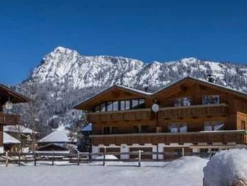 Ferienwohnung für 3 Personen, mit Garten und Ausblick sowie Balkon, kinderfreundlich in Tannheimer Tal