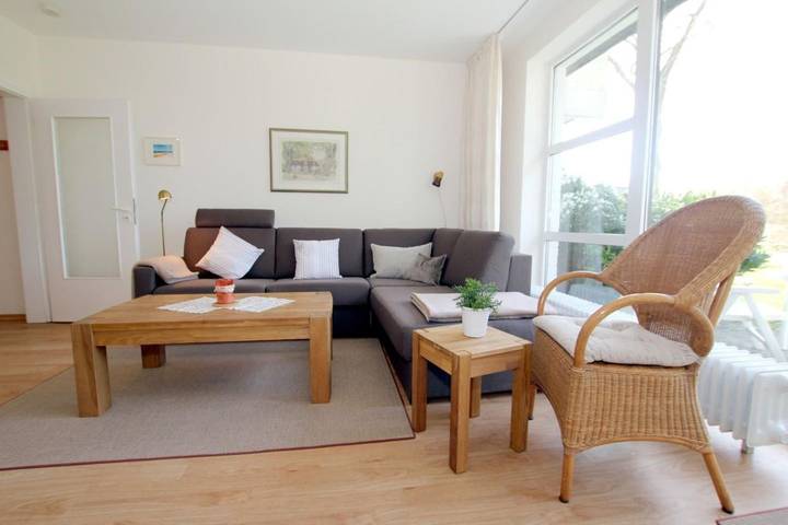 Ganze Wohnung, Ferienwohnung mit 2-Zimmern auf ca. 44m² mit Westterrasse in Wyk auf Föhr (Stadt), Wyk auf Föhr