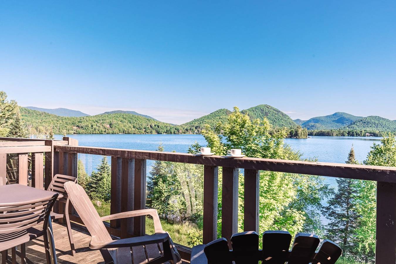 Apartamento entero, Lakefront  Mountain View - Resort Loft in Lac-Supérieur, Quebec