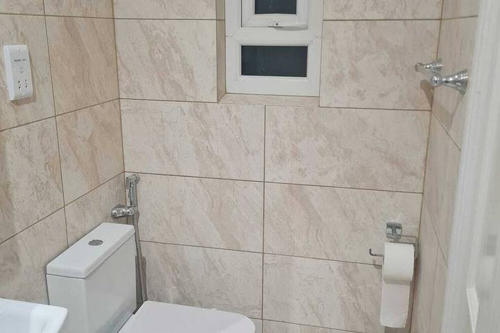 Ganze Wohnung, Cozy Detached Studio Retreat with Kitchen & Bath in Milton Keynes, Südostengland
