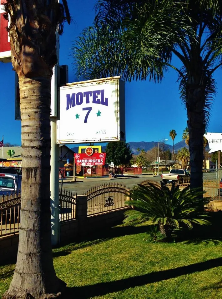 Hotel für 2 Personen, mit Garten - 1