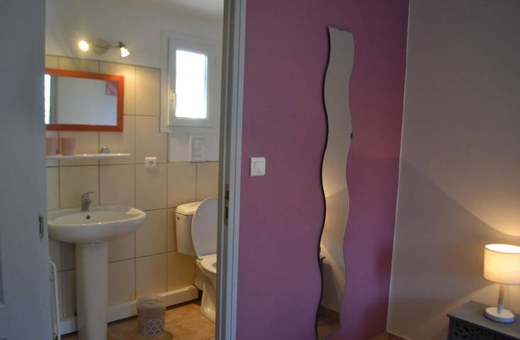 Location de vacances pour 2 personnes, avec jardin à Pernes-les-Fontaines - 2