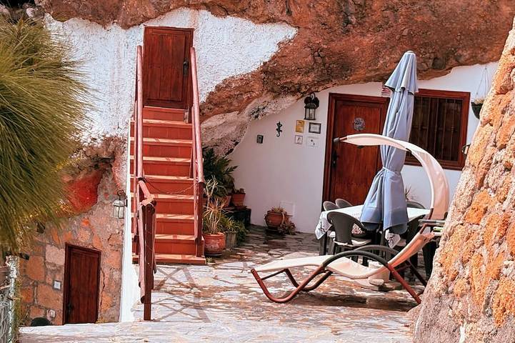 Gîte pour 6 personnes, avec Terrasse et Jardin