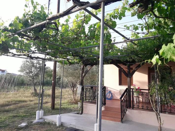 Location de vacances pour 5 personnes, avec jardin et vue dans Ormos Panagias - 4