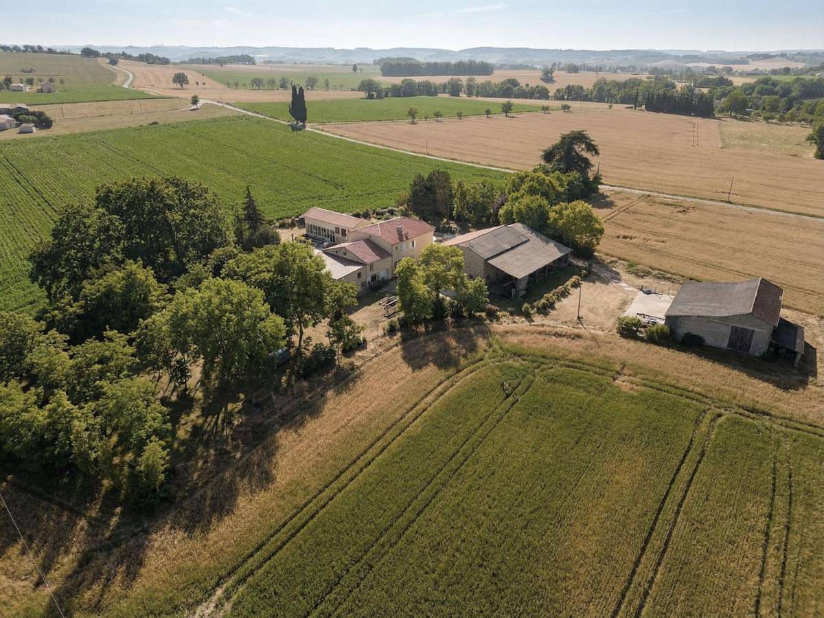 Appartement entier, Gîte Chez Claudia in Marsolan, Gers