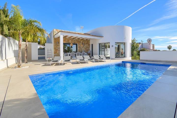 Maison de vacances pour 6 personnes, avec Jardin et Piscine dans Fanadix