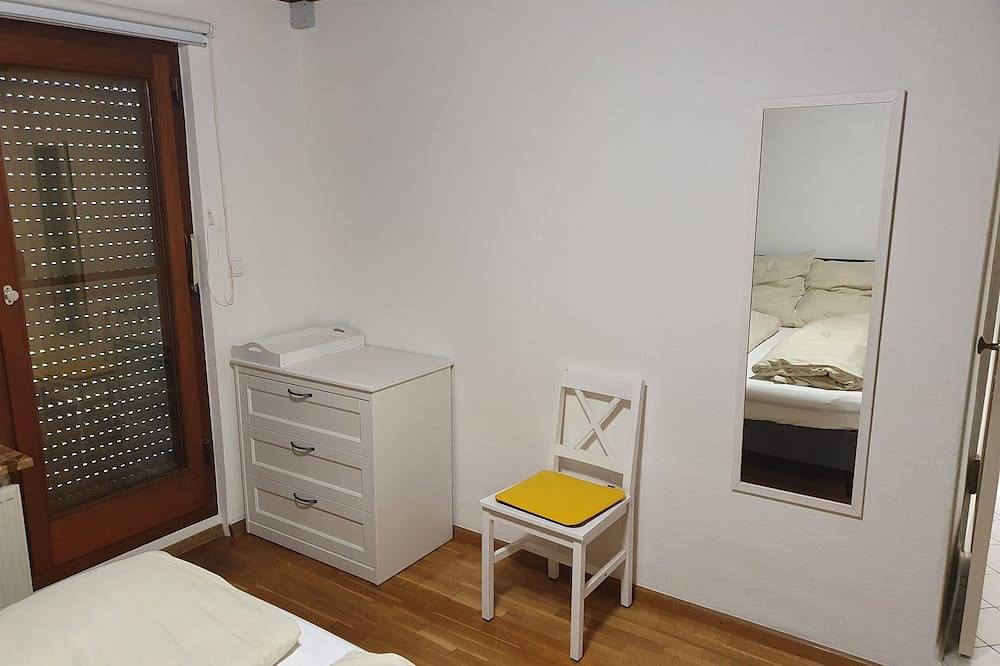 Ganze Wohnung, 37m² 1,5 Zimmer mit Terrasse und super Badezimmer in Tangstedt, Kreis Stormarn
