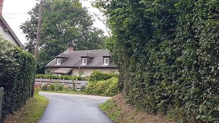 Location de vacances pour 6 personnes, avec terrasse à Fiquefleur-Équainville