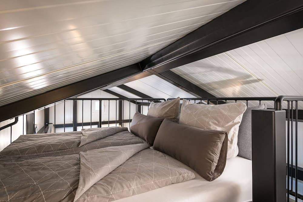 Wunderbares alleinstehendes Ferienhaus für 2 Leute mit Tv und Terrasse in Bad Marienberg, Westerwald