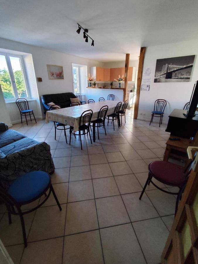 Location de vacances pour 10 personnes, avec vue et balcon à Montjaux - 4