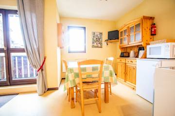 Gîte pour 4 personnes, avec balcon/terrasse et balcon à Villarodin-Bourget