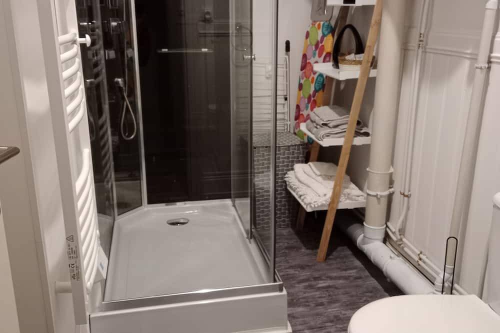 Apartamento entero, Pounette, T3 apartment center / Luxeuil thermal baths in Luxeuil-les-Bains, Alto Saona