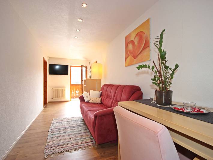 Ferienwohnung für 8 Personen, mit Balkon und Garten sowie Ausblick in Umhausen - 3