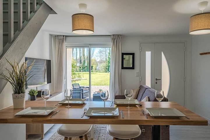 Location de vacances pour 5 personnes, avec jardin à Caen