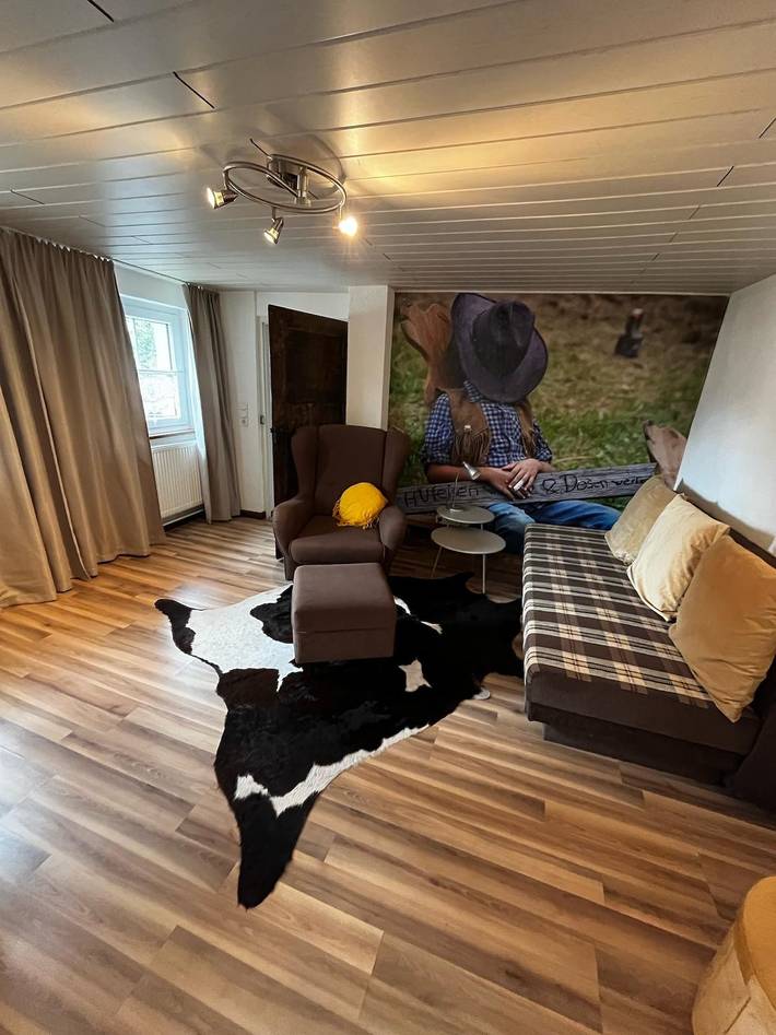 Ferienwohnung für 5 Personen, mit Balkon und Balkon/Terrasse sowie Terrasse und Garten in Hohenlohe - 4