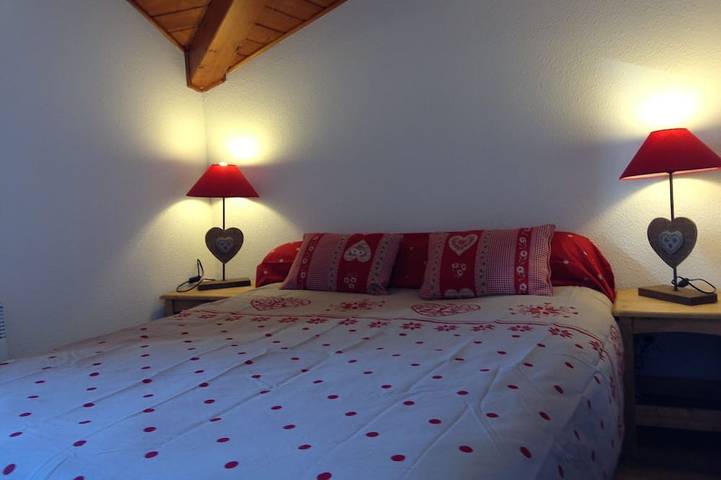 Apartamento entero, Apartamento 4 piezas 8-10 personas en las laderas con vistas panorámicas in La Joue du Loup, Dévoluy (comuna)