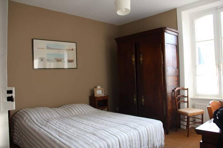 Location de vacances pour 9 personnes, avec jardin et terrasse, animaux acceptés dans Plage du Béchet - 3