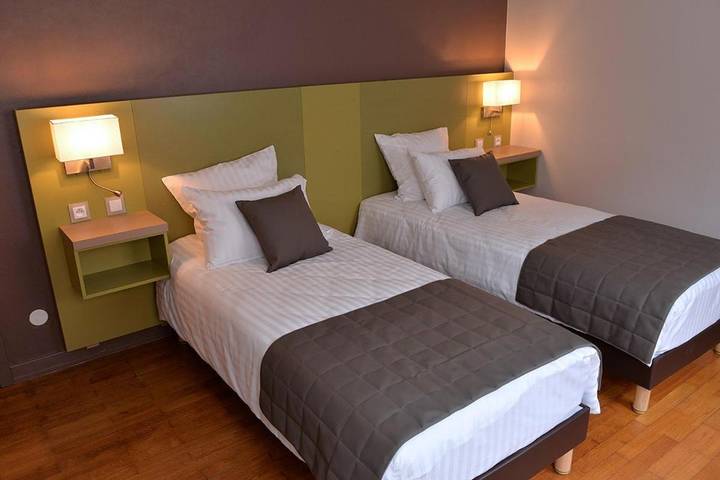 Gîte pour 7 personnes, avec jardin à Grussenheim - 4