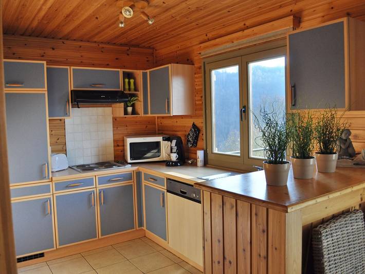 Location de vacances pour 8 personnes, avec terrasse et sauna à La Roche-en-Ardenne - 3