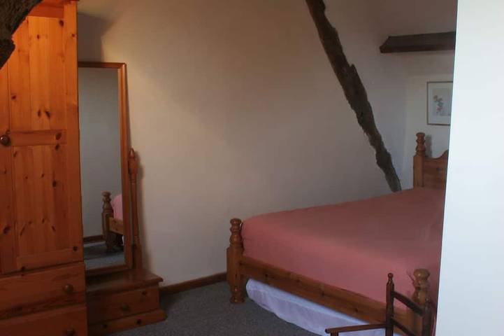 Location de vacances pour 7 personnes, avec terrasse et jardin à Marzan - 3